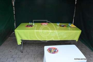 Papá Noel recibe el cariño de cientos de niños de Telde (Foto Antonio Alí y TA)